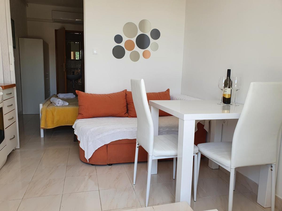 Apartment Ella Banjol المظهر الخارجي الصورة